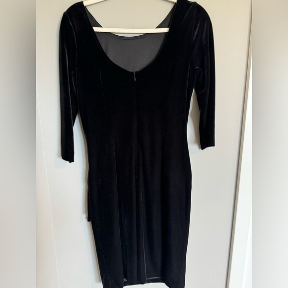 Alex Evenings Black Velvet Dress & Wrap Set Beaded Waist Size 10 Formal Cocktail - Picture 5 of 15